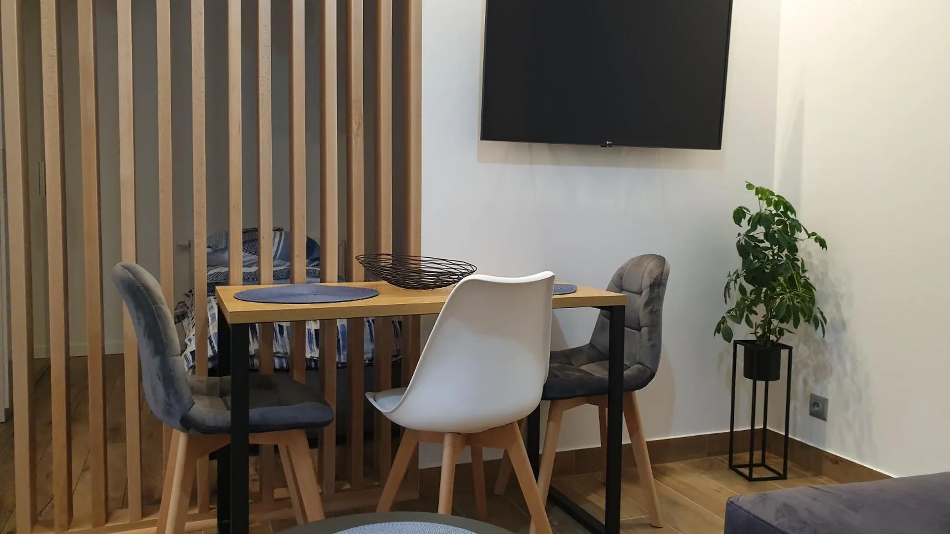 Villa Mila Apartamenty contacts